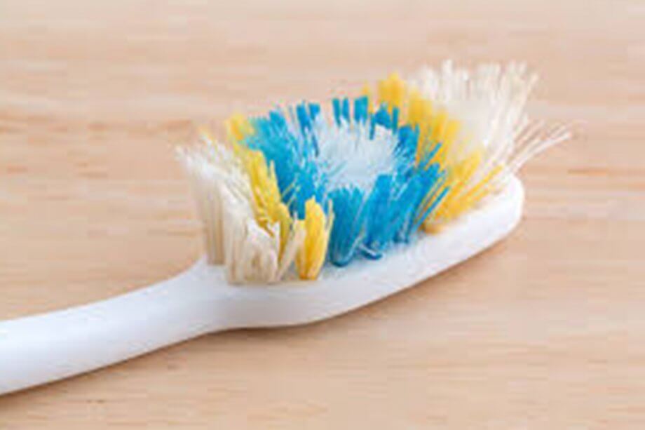 3 Ways to Take Care of Your Toothbrush