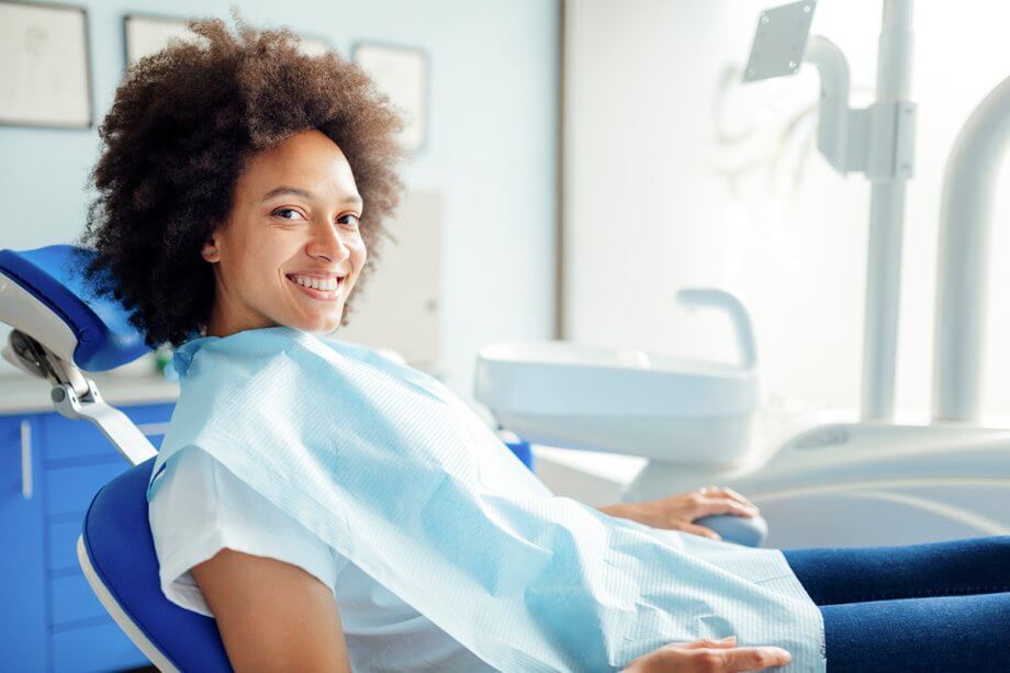 5 Ways to Maintain Healthy Teeth Between Dentist Visits