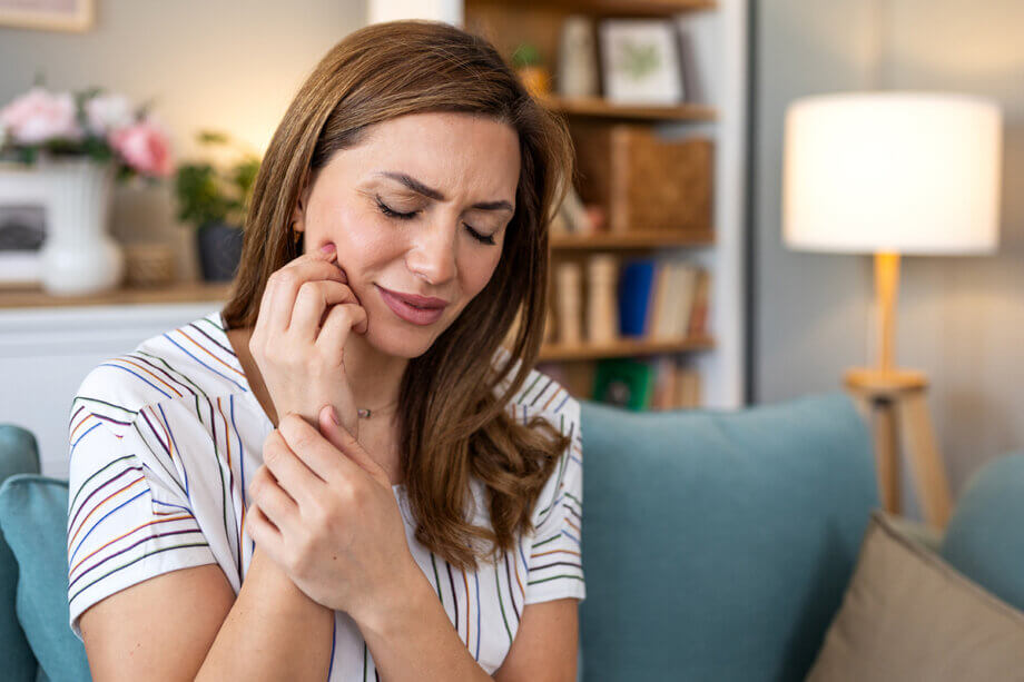 Emergency Dental Care Costs: What Happens If You Chip a Tooth?